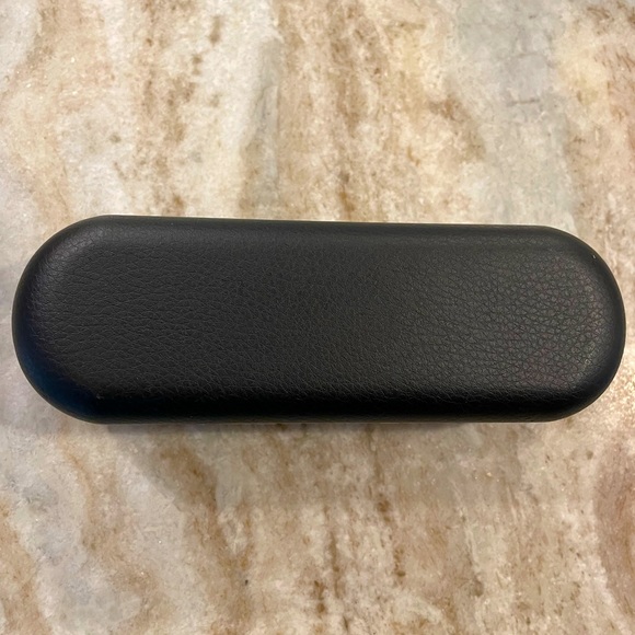 Oakley BUCKET glasses frame, mod 1060-1053, with branded case - Picture 9 of 9